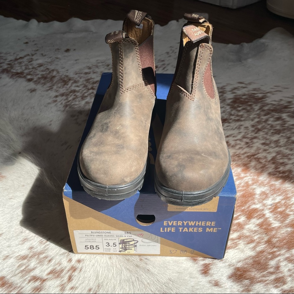 blundstone 585 chelsea boots in rustic brown